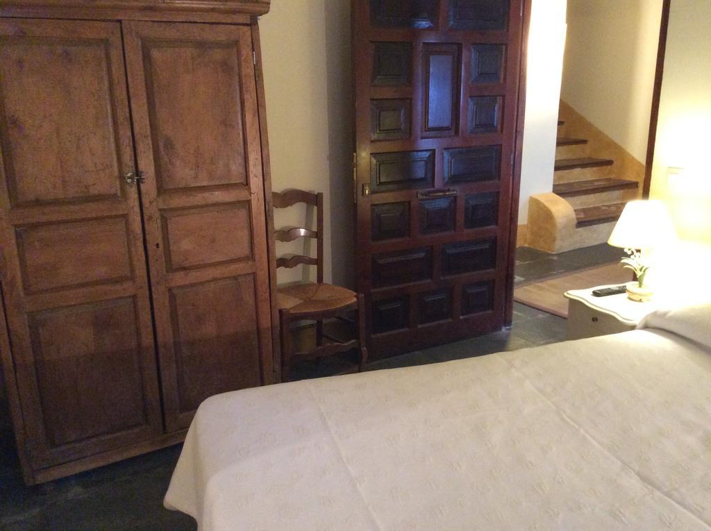 Casa Rural Las Pedrolas 이르네디요 외부 사진